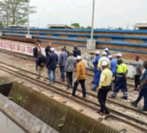 Assemblée nationale: le Président Vital Kamerhe et les membres du bureau rendent un dernier hommage à la députée Sophie Kakudji Yumba.