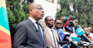 Lire la suite à propos de l’article RDC : La délégation de LAMUKA de Martin Fayulu risque de rater la messe de Thabo Mbeki