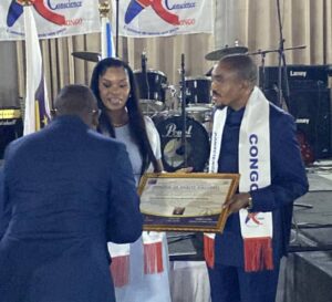 RDC/KINSHASA : CRISPIN MUKENDI  honoré par l’AJEIC pour son patriotisme exemplaire.