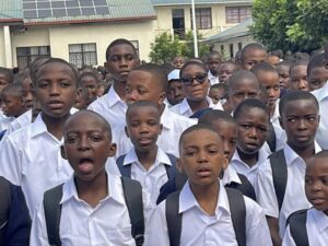 Lire la suite à propos de l’article Rentrée scolaire en RDC : Jacquemin Shabani dénonce le fait que les élèves ne bénéficient pas de la gratuité dans les zones occupées par les rebelles du AFC/M23.