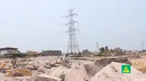 Lire la suite à propos de l’article Kinshasa : Empiétement du pylône 156 de la ligne haute tension à Kinsuka, la SNEL tire la sonnette d&rsquo;alarme !