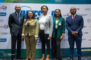 Lire la suite à propos de l’article New York conférence InvestInDrc : Le Ministre de la Communication et Média Patrick Muyaya Katembwe a présenté les avantages d&rsquo;investissement en RDC.