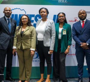 New York conférence InvestInDrc : Le Ministre de la Communication et Média Patrick Muyaya Katembwe a présenté les avantages d&rsquo;investissement en RDC.