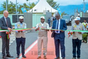 Lire la suite à propos de l’article Burundi : Le Président Evariste Ndayishimiye inaugure le poste de transformation de Rubirizi, un jalon majeur pour la stabilité énergétique.